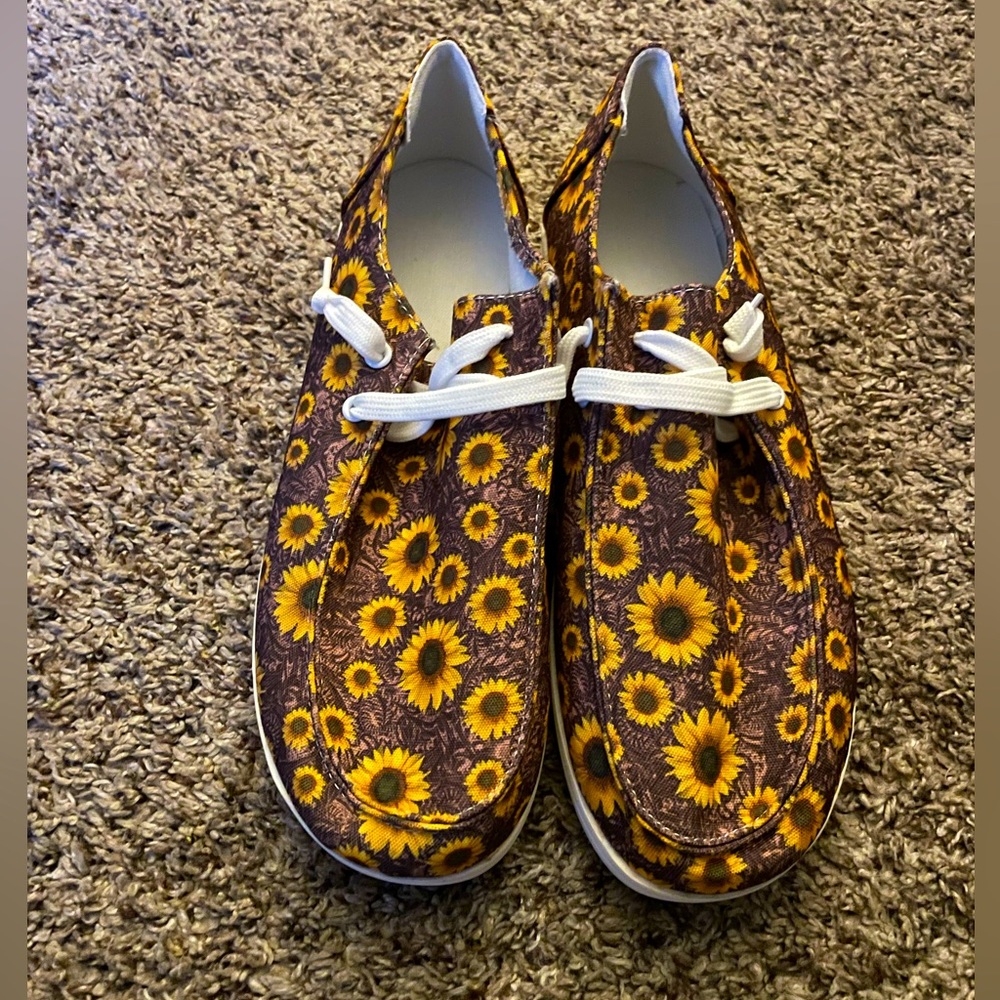 Canvas Shoes Lightweight Sunflower Print Size 42 Euro New